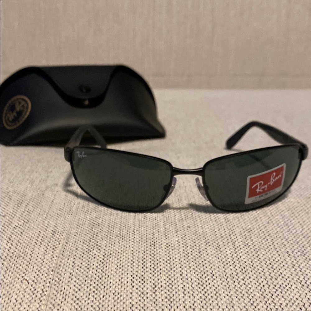 Ray-Ban RB3254 Classic Men’s Sunglasses